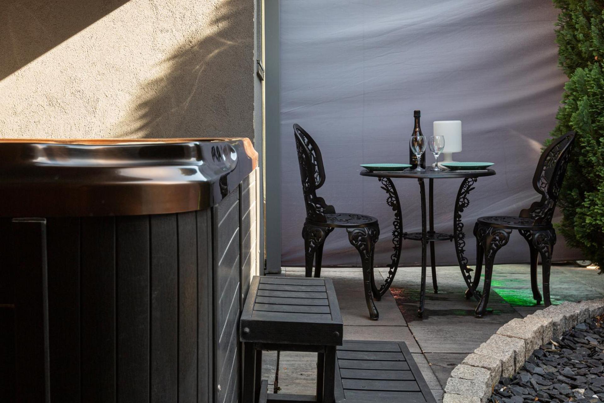 Gites Spa Strasbourg - Studio Romantique, Jacuzzi, Sauna, Terrasse Privee Furdenheim Экстерьер фото