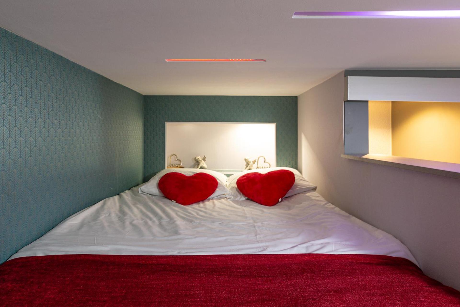 Gites Spa Strasbourg - Studio Romantique, Jacuzzi, Sauna, Terrasse Privee Furdenheim Экстерьер фото